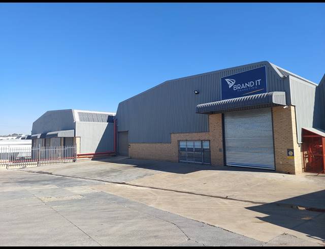 1,696M² WAREHOUSE TO LET IN RANDJESPARK